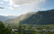 Hypoxia and Cold - From Science to Treatment